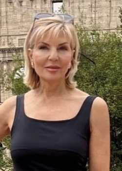 Rencontre-femmes-ukrainiennes-russes-agence-matrimoniale-UkraineMariage-Natalia-54ans-ID2554