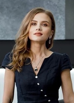 Rencontre-femmes-ukrainiennes-russes-agence-matrimoniale-UkraineMariage-Maria-41ans-ID2555