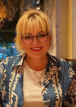 Rencontre-femmes-ukrainiennes-russes-agence-matrimoniale-UkraineMariage-Marianna-54ans-ID2562
