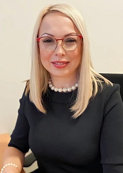 Rencontre-femmes-ukrainiennes-russes-agence-matrimoniale-UkraineMariage-Alena-53ans-ID2564
