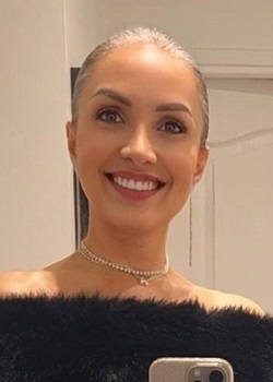 Rencontre-femmes-ukrainiennes-russes-agence-matrimoniale-UkraineMariage-Armine-44ans-ID2566