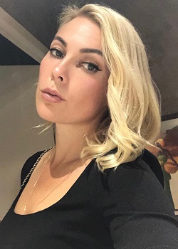 Rencontre-femmes-ukrainiennes-russes-agence-matrimoniale-UkraineMariage-Victoria-39ans-ID2574