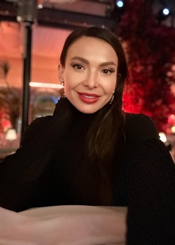 Rencontre-femmes-ukrainiennes-russes-agence-matrimoniale-UkraineMariage-Olena-52ans-ID2579