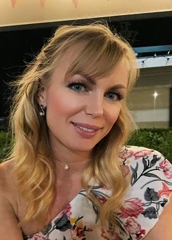 Rencontre-femmes-ukrainiennes-russes-agence-matrimoniale-UkraineMariage-Yulia-41ans-ID2581