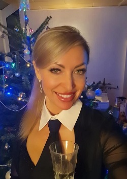 Rencontre-femmes-ukrainiennes-russes-agence-matrimoniale-UkraineMariage-Oksana-46ans-ID2594